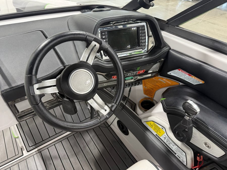 2015-nautique-g23-122098-image14