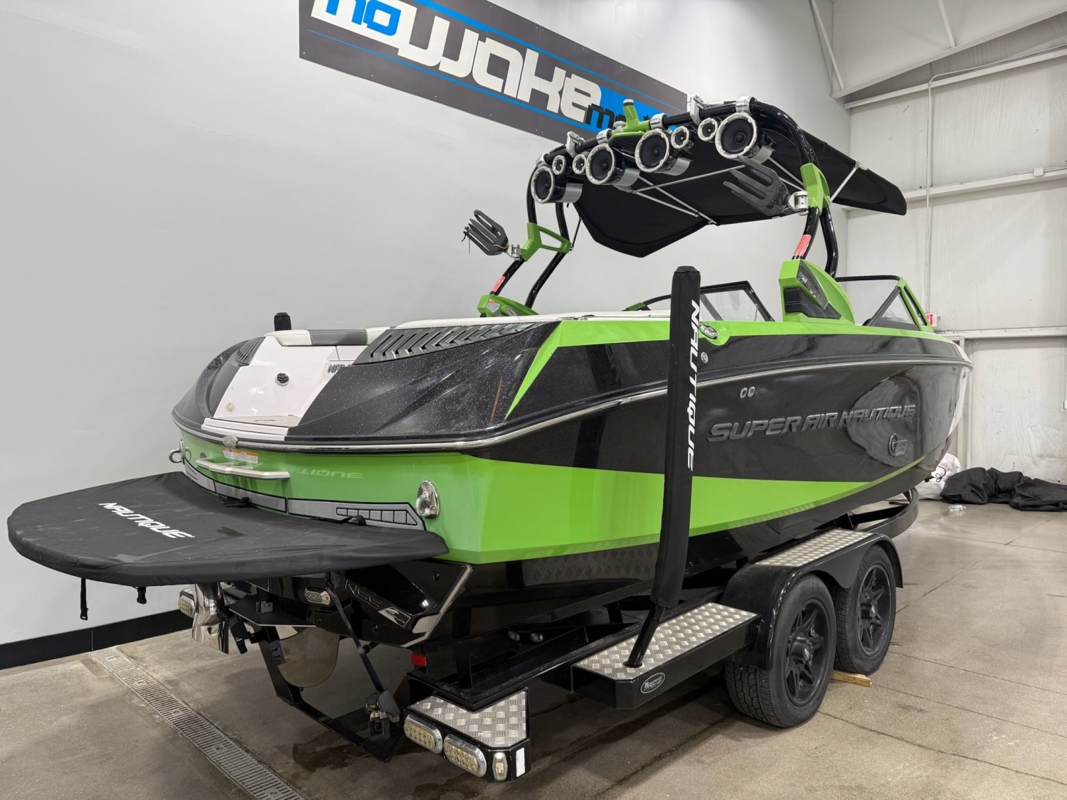 2015 Nautique G23