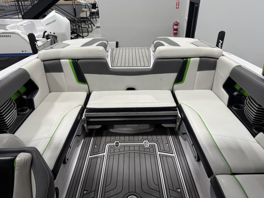 2015-nautique-g23-122098-image8
