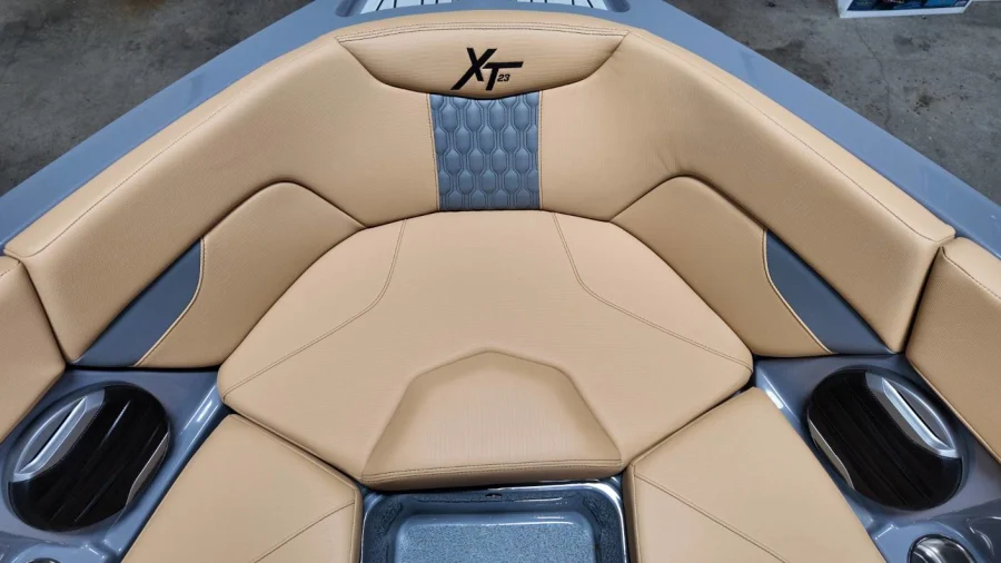 2026-mastercraft-xt23-124187-image26