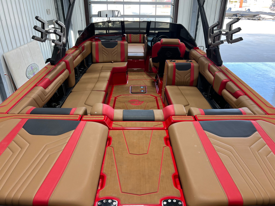 2025 Malibu Boats Wakesetter 25 LSV for sale in Hazelwood, Missouri