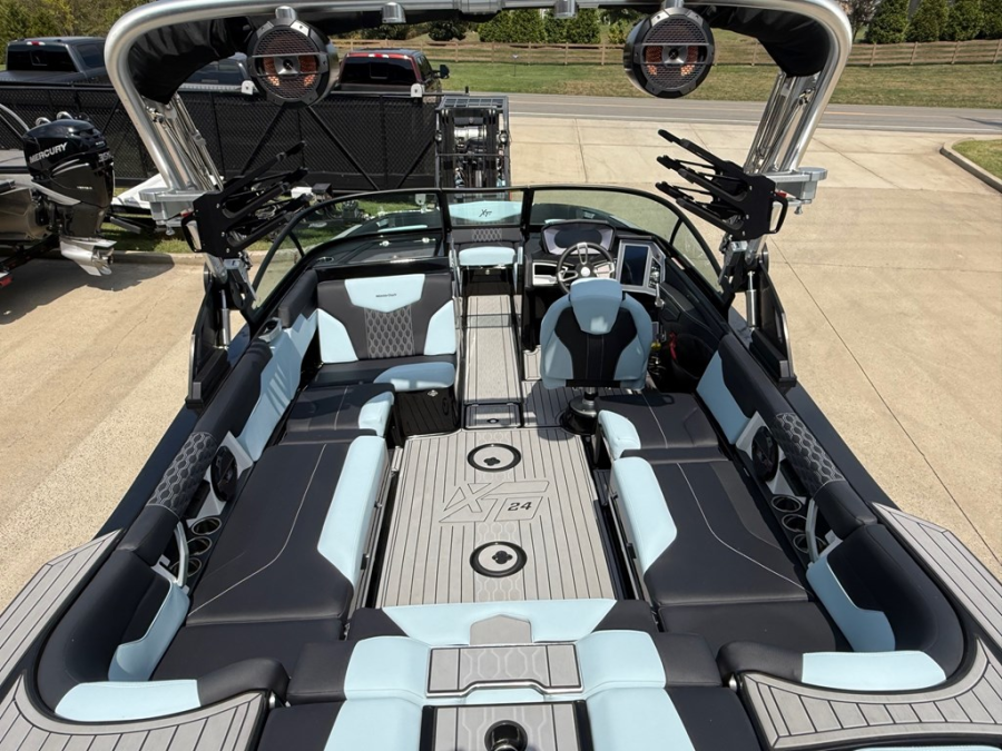 2022 Mastercraft Boats XT24 for sale in , 