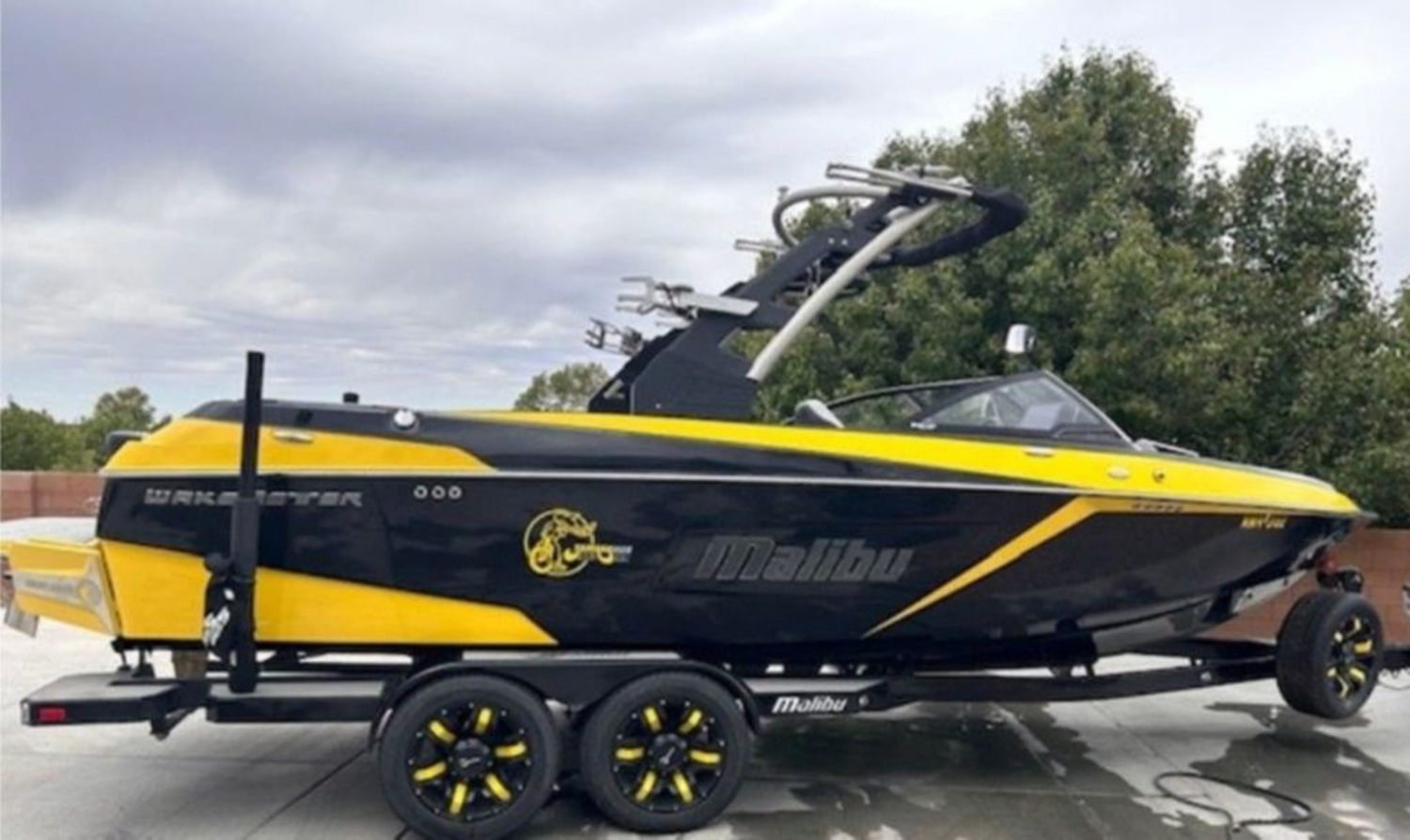 2018 Malibu Boats 23 LSV