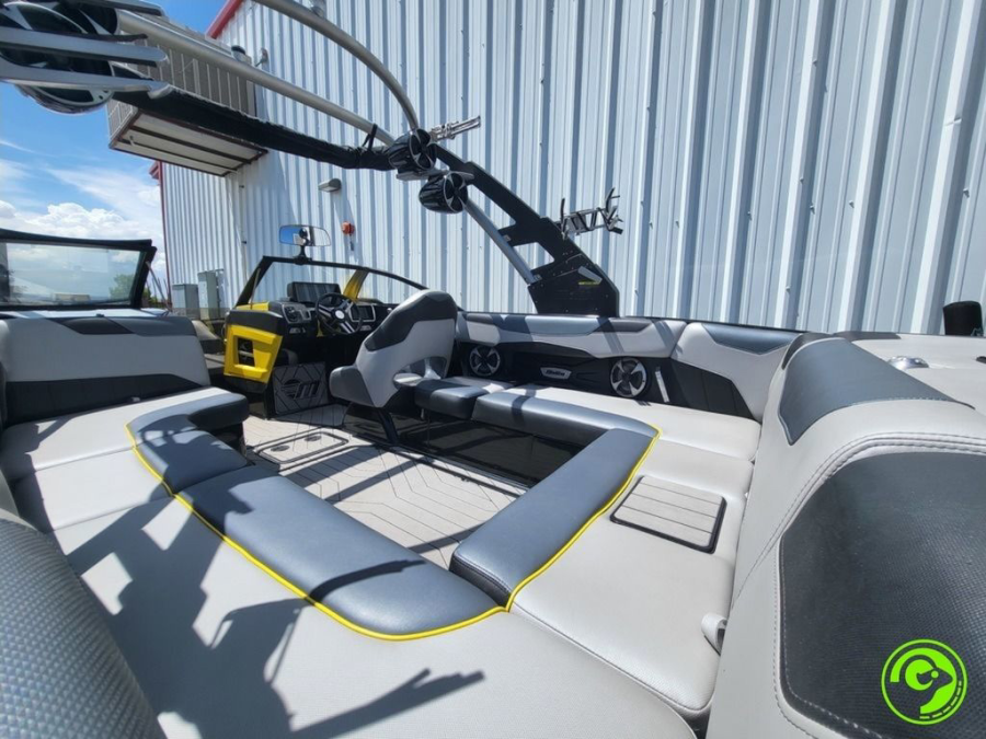 2018 Malibu Boats Wakesetter 23 LSV for sale in albuquerque, New Mexico