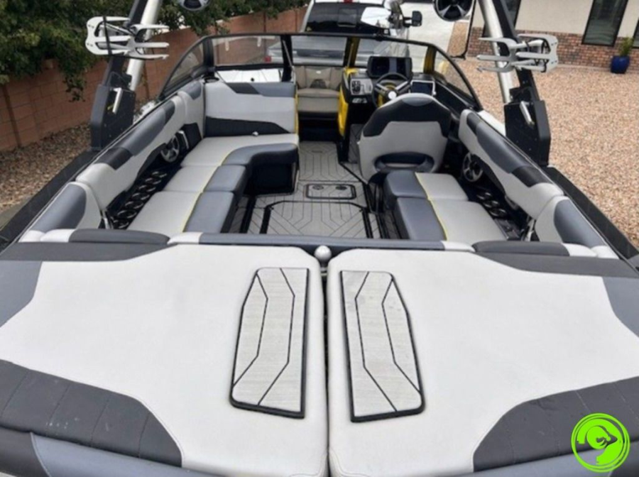 2018 Malibu Boats Wakesetter 23 LSV for sale in albuquerque, New Mexico