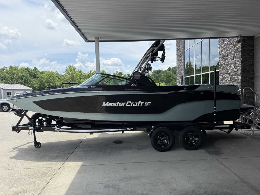 2022-mastercraft-xt24-129098-image2