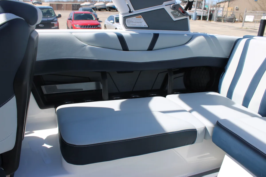 2026 Malibu Boats 21 LX for sale in New Braunfels, Texas