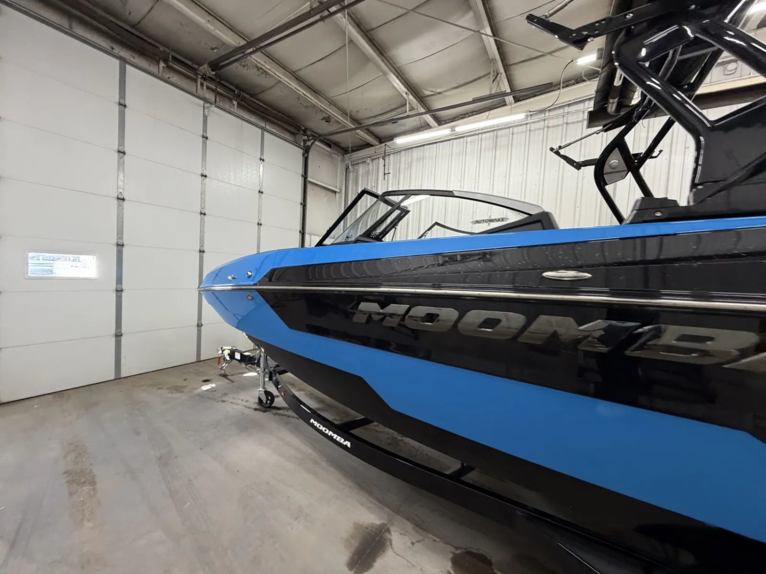 2026 MOOMBA MAX