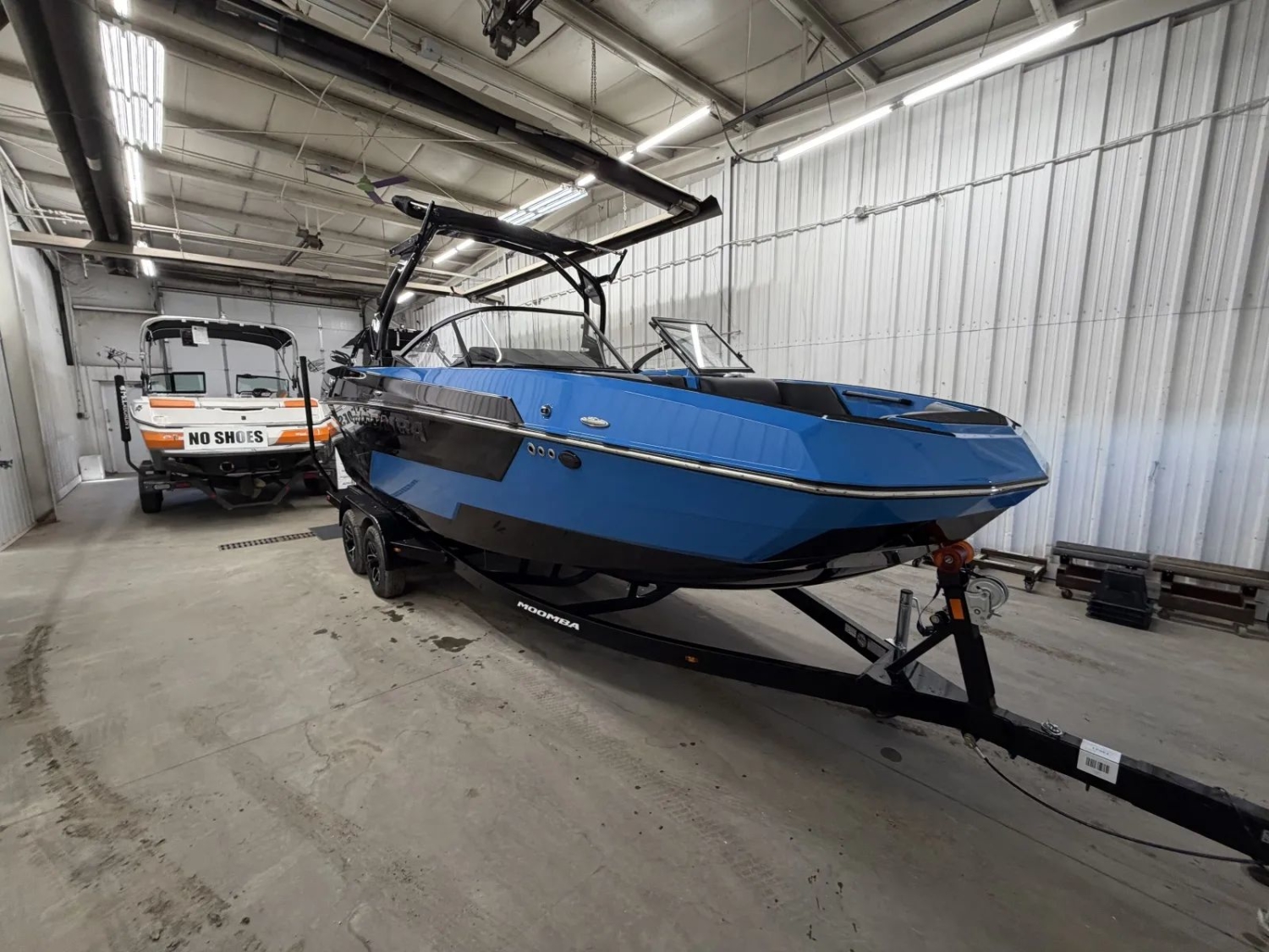 2026 MOOMBA MAX
