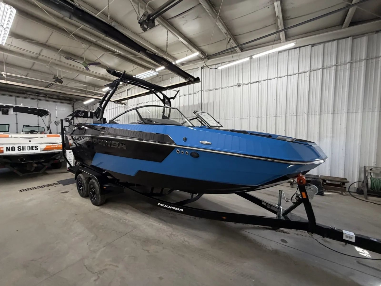 2026 MOOMBA MAX