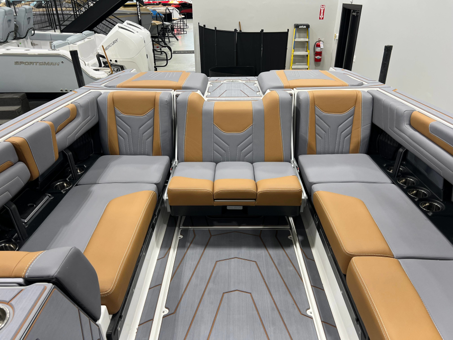 2026 Malibu Boats Wakesetter 25 LSV for sale in Cincinnati, Ohio