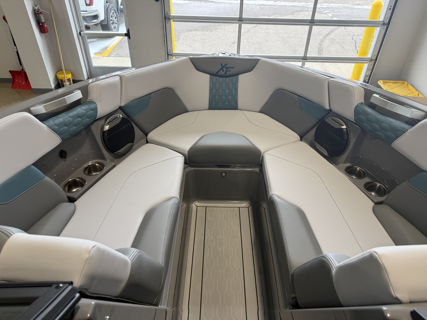 2026 MasterCraft XT23