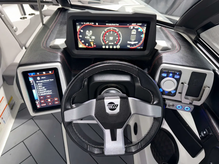 2022 Malibu Boats Wakesetter 25 LSV for sale in Wayland, Michigan