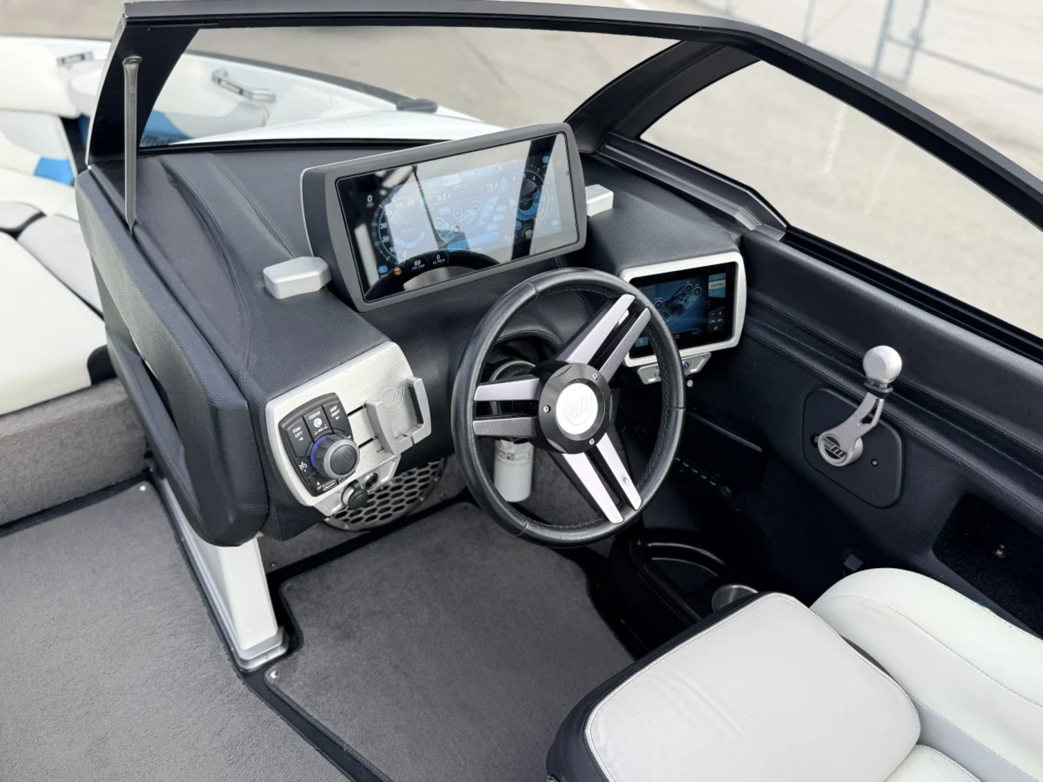 2016 Malibu Wakesetter VLX