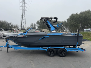 2025 Centurion Boats Ri230 for sale in Folsom, California
