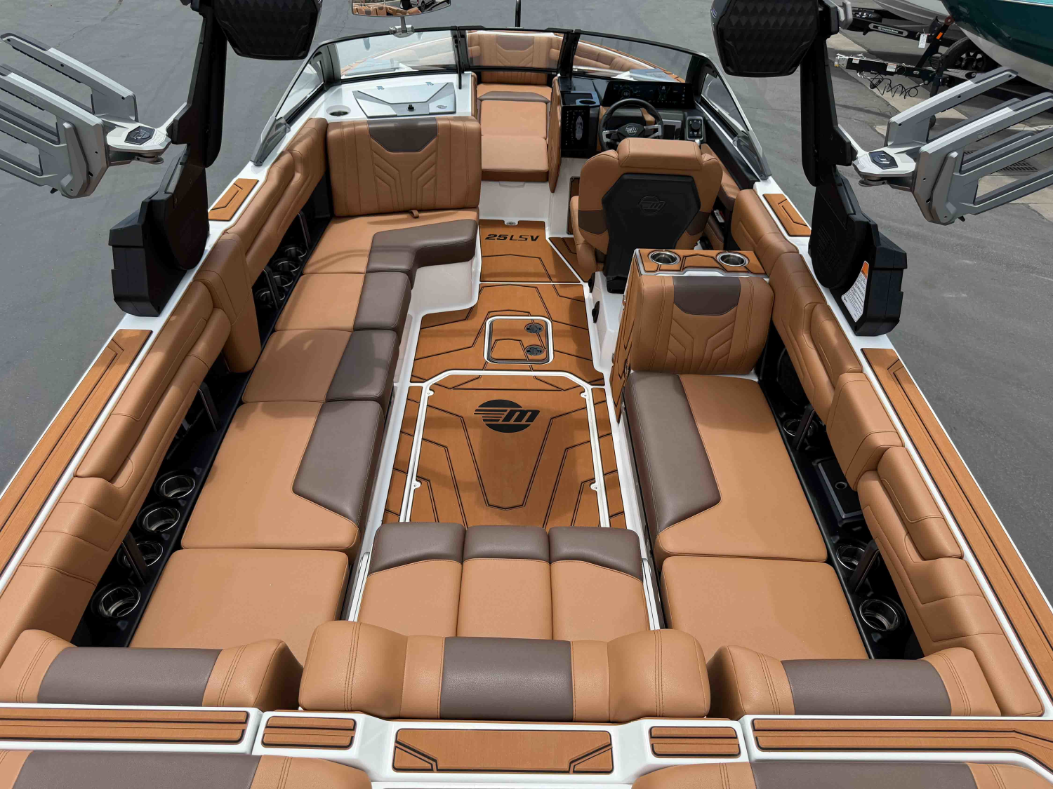 2026 Malibu Boats 25 LSV