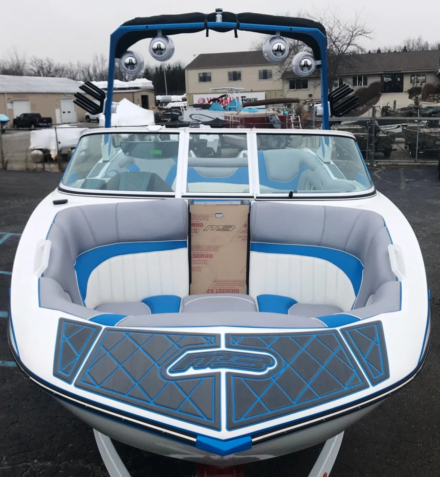 2021 MB Sports Boats B52 23 Alpha for sale in Fenton, Michigan