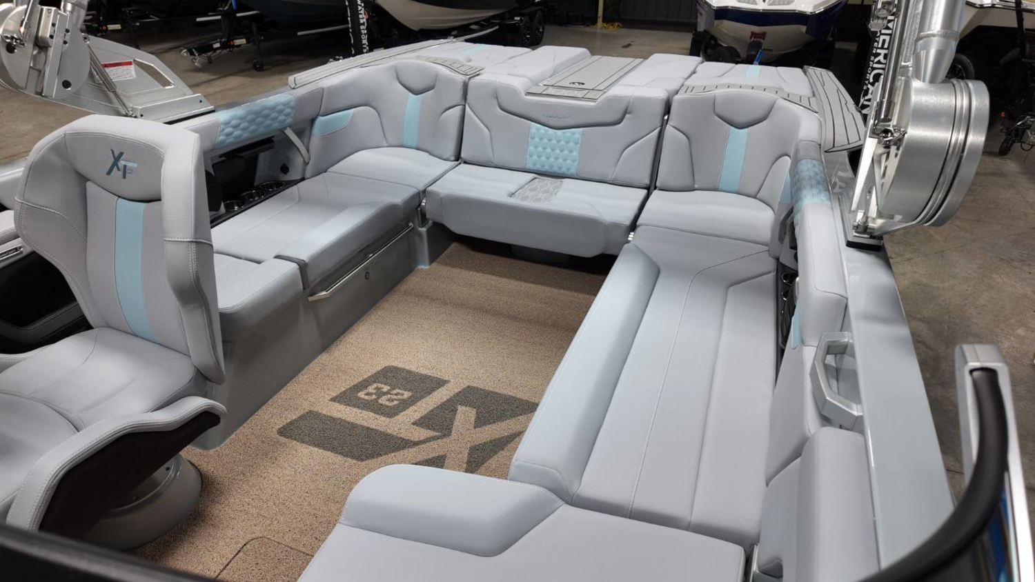 2026 Mastercraft XT23