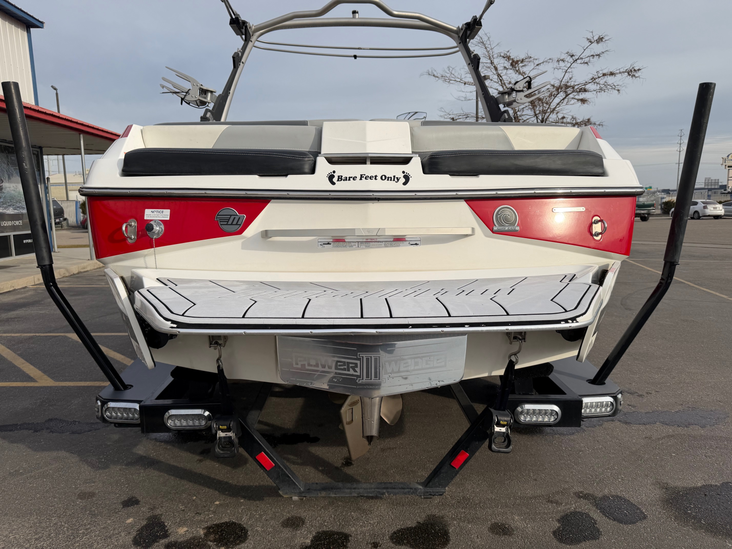 2022 Malibu Boats 22LSV