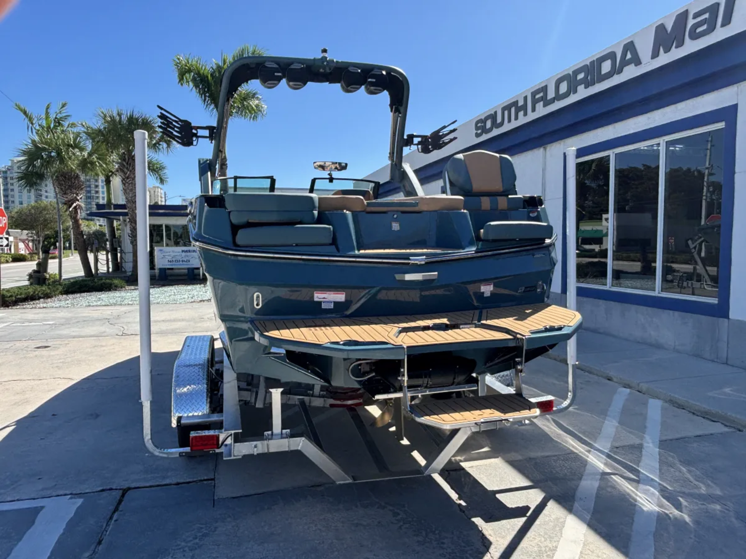 2026 magnetic blue mastercraft XT24