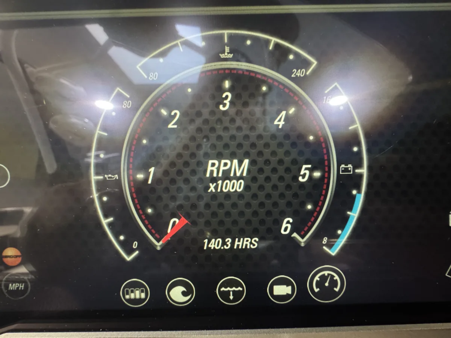 2020 Malibu M240 140 hours