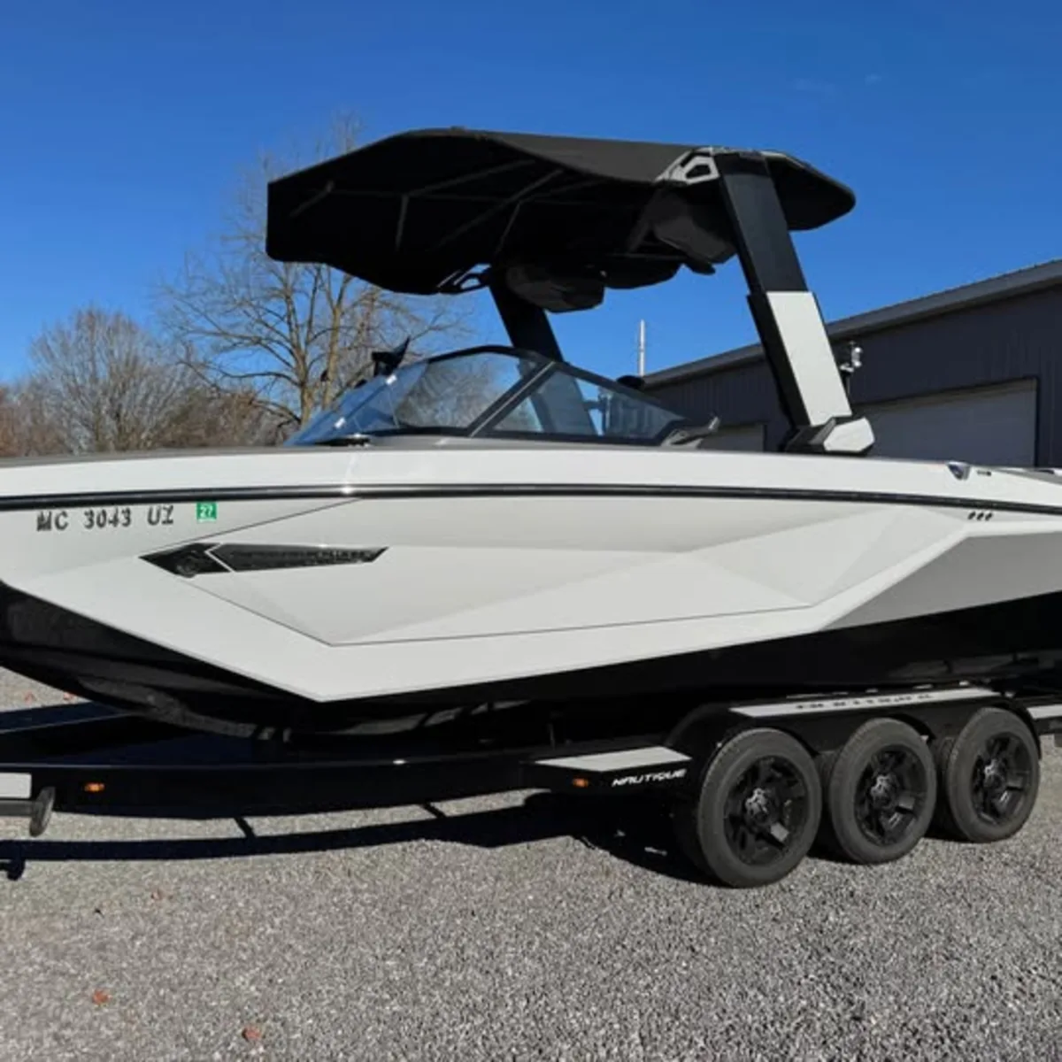 2024 Nautique G23
