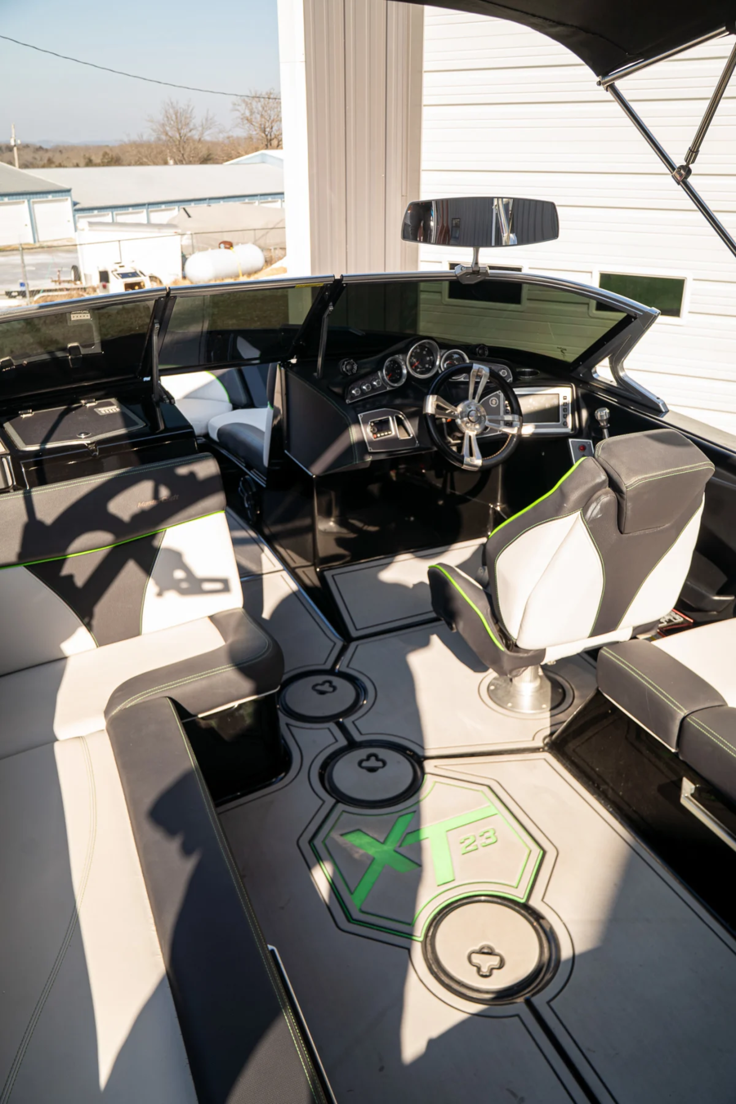 2017 MasterCraft XT23
