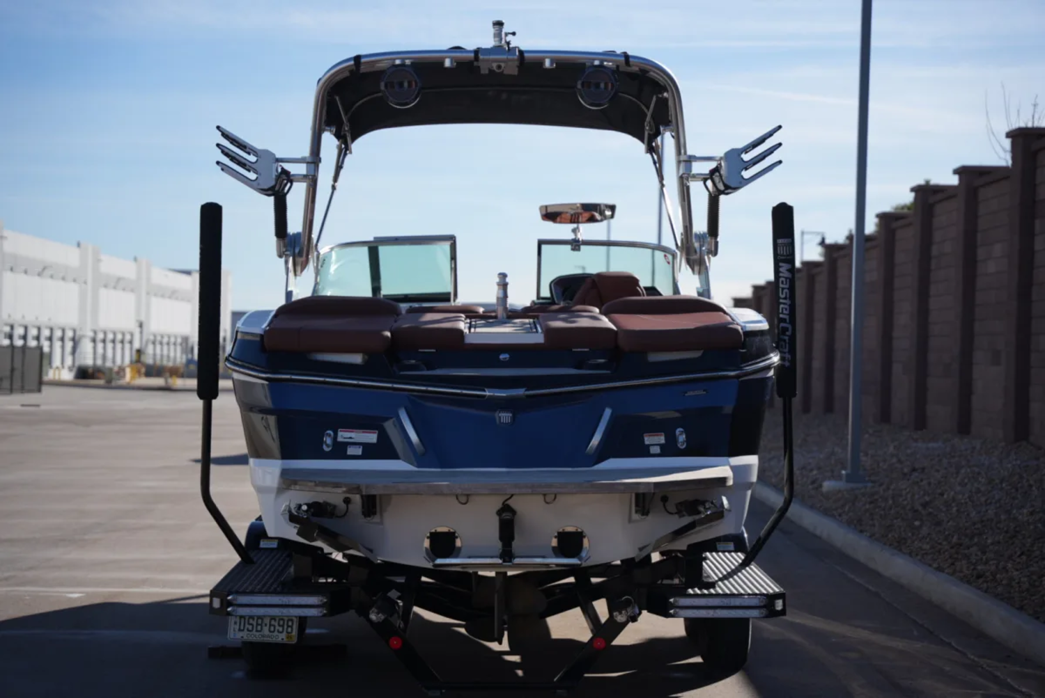 2019 MasterCraft XT22 - Newly listed - LOW HOURS!