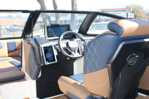 2021 Malibu Boats M220 for sale in Dallas, Texas