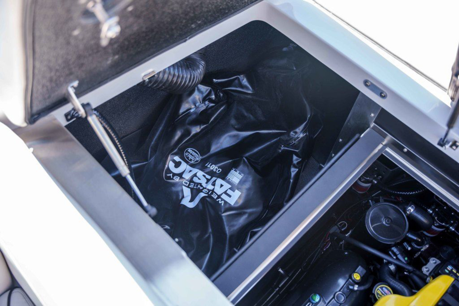 2026 Centurion Nv243