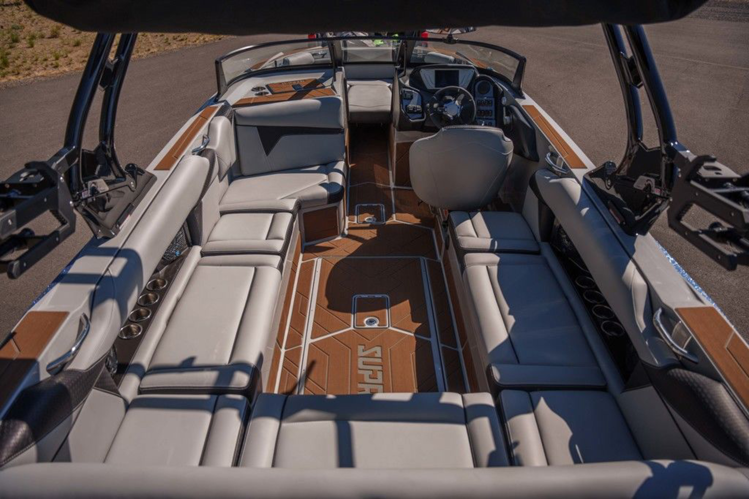 2026 Supreme Boats S240