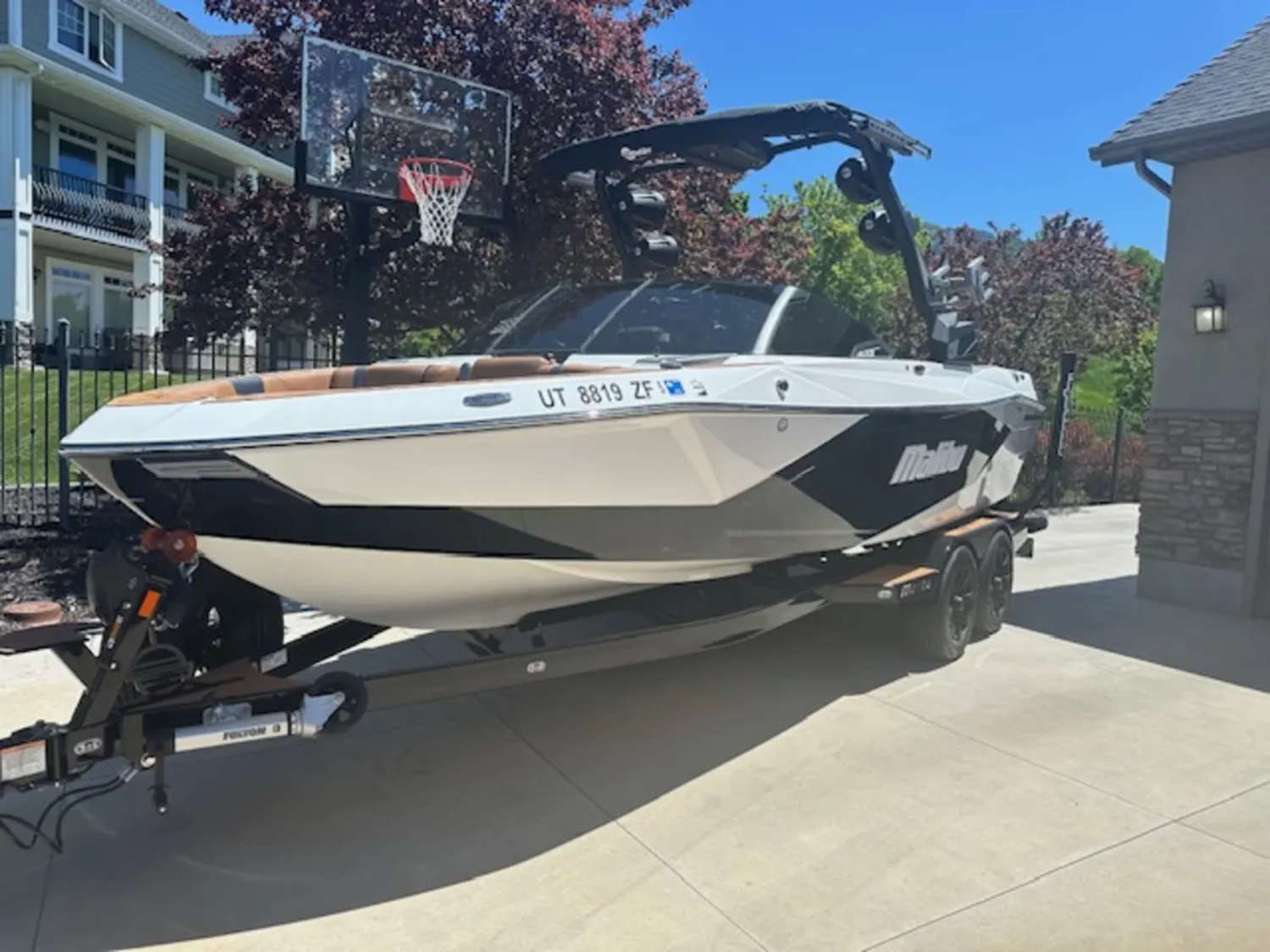 2024 Malibu Wake2024 Malibu WakeSetter 23 LSV – Original Owner – LT4 Supercharged Engine