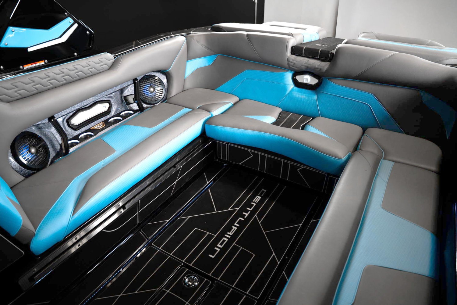 2026 Centurion Boats Ri245