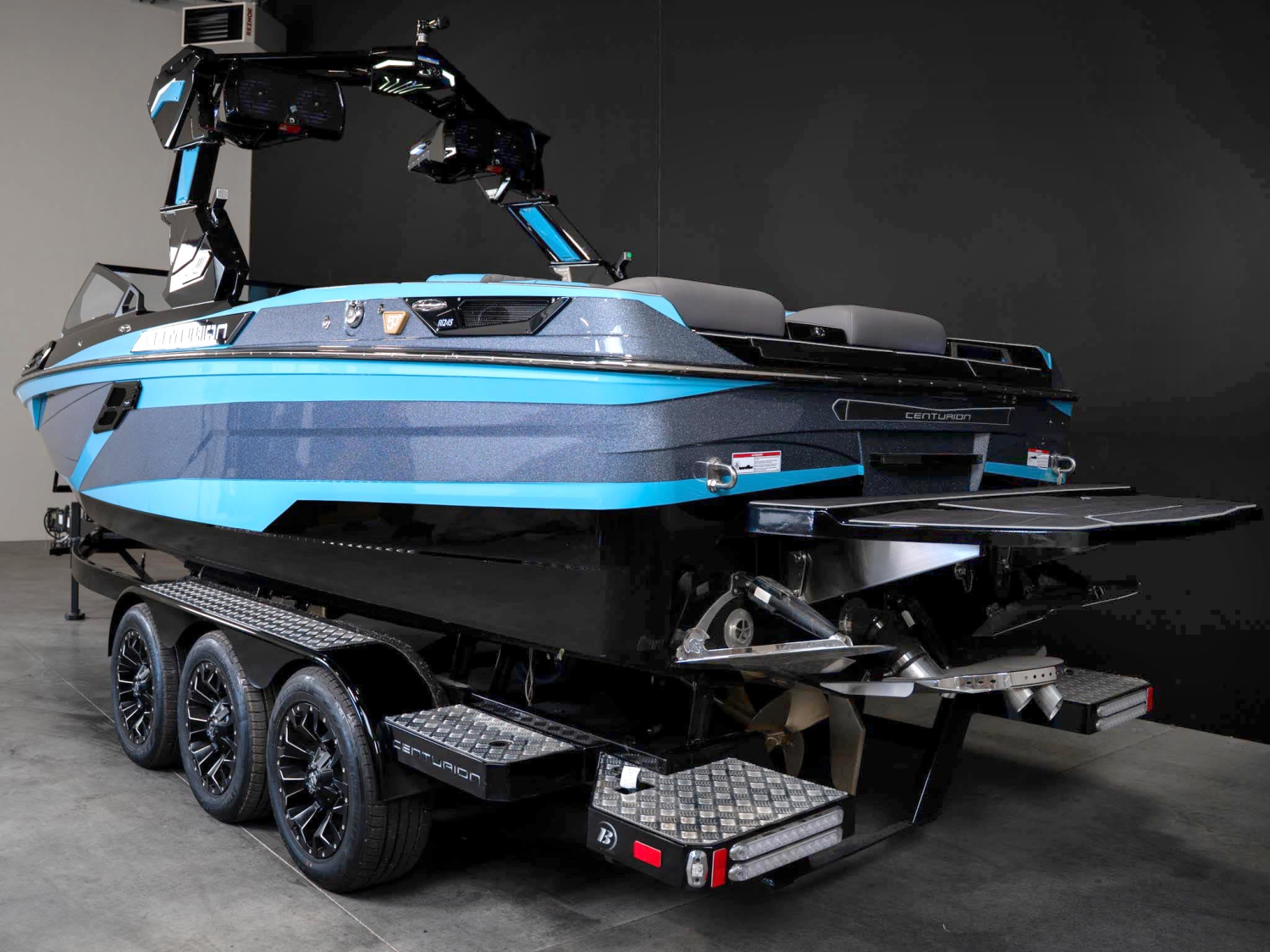 2026 Centurion Boats Ri245