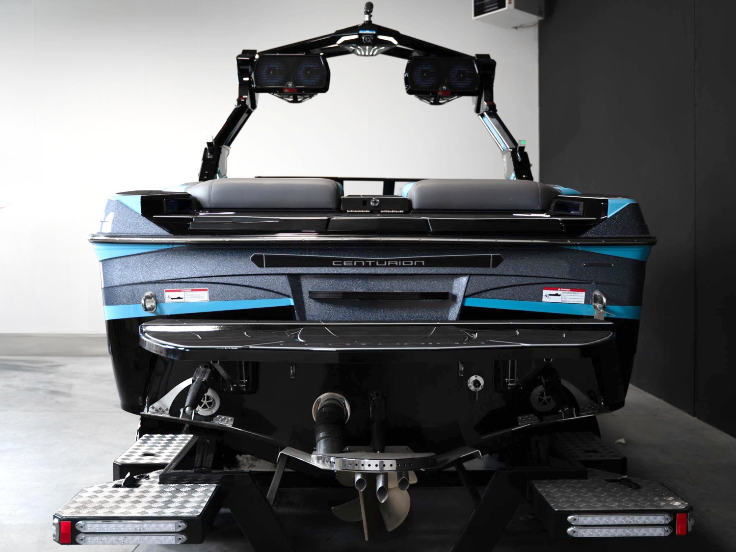 2026 Centurion Boats Ri245