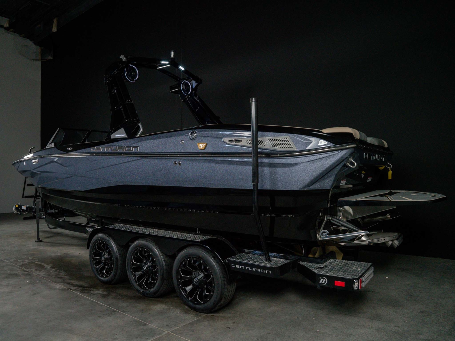 2026 Centurion Boats Nv243
