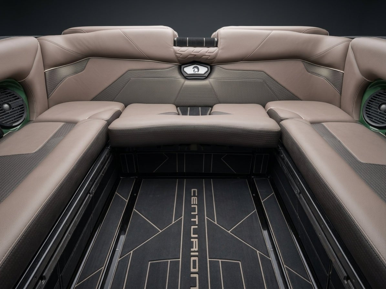 2026 Centurion Boats Ri245