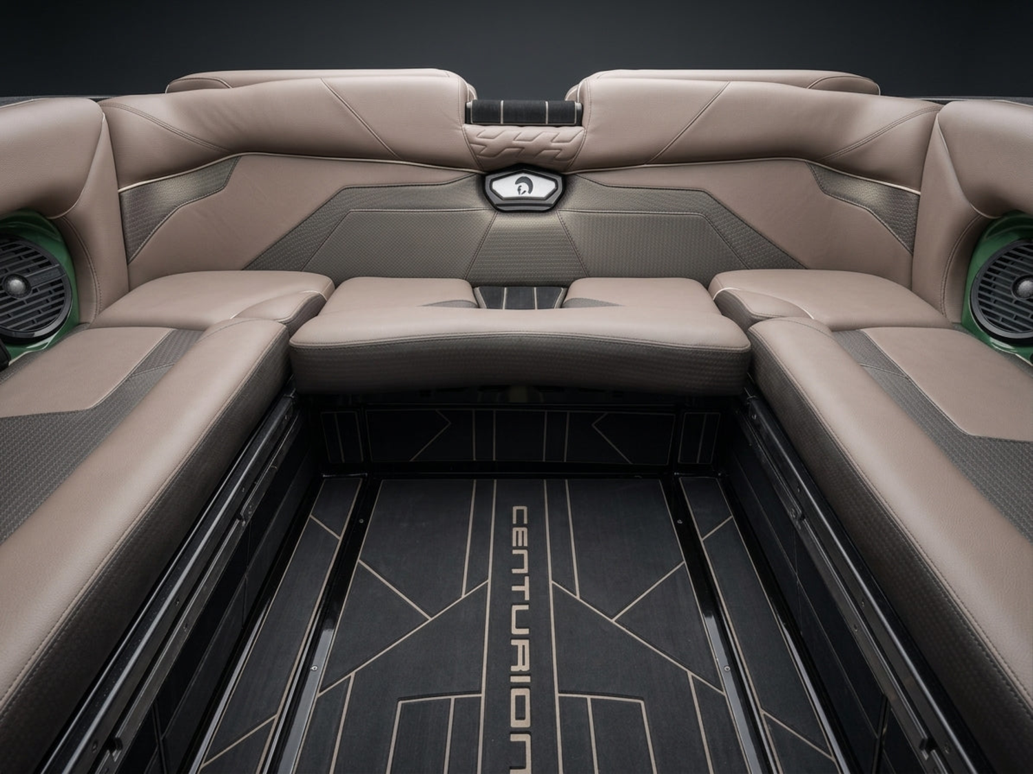 2026 Centurion Boats Ri245