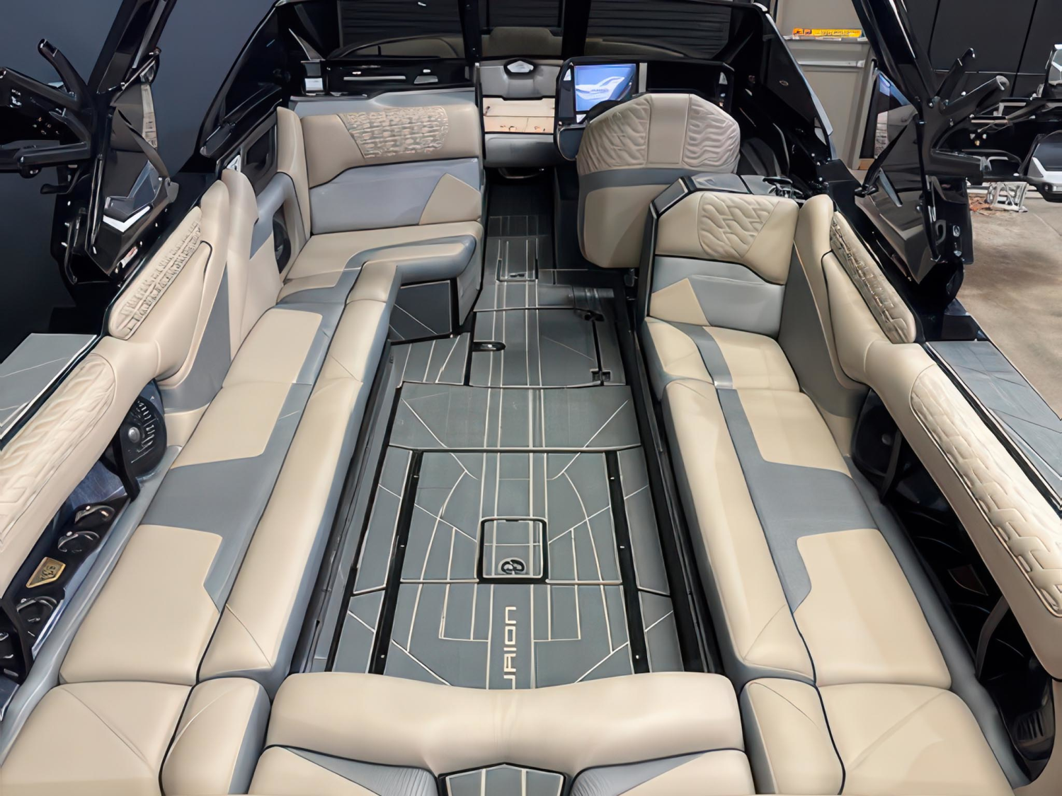 2026 Centurion Boats Ri265