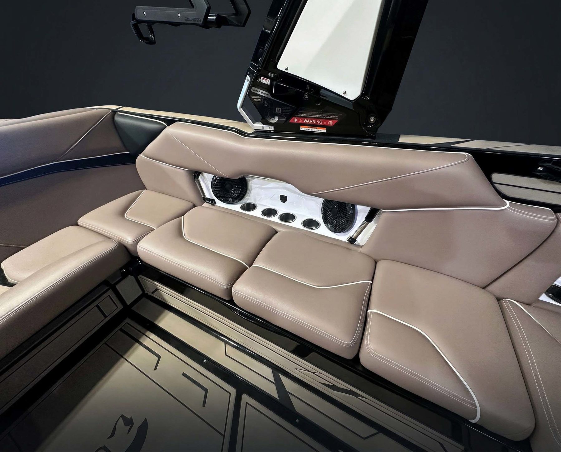 2026 Centurion Boats Nv243