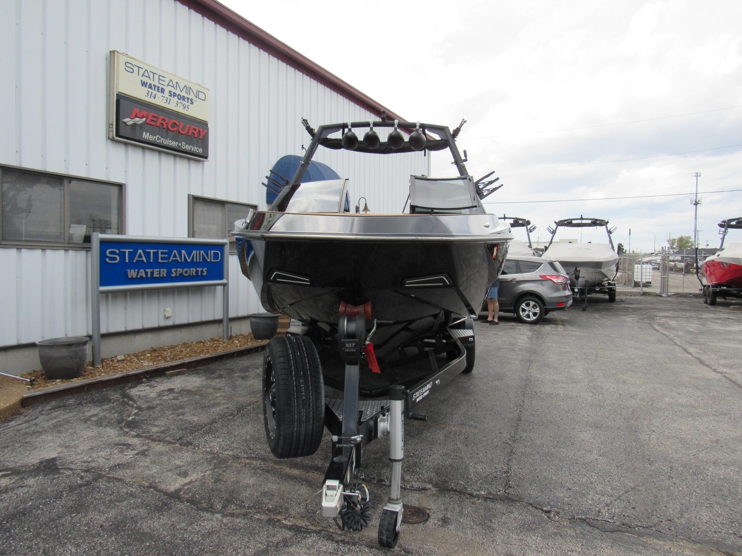 2023 Axis T250