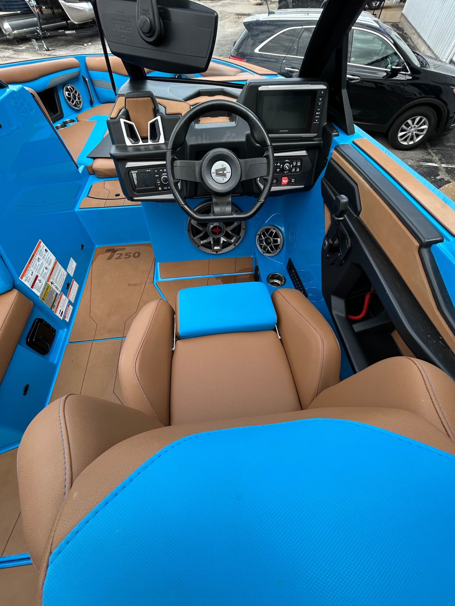2023 Axis T250