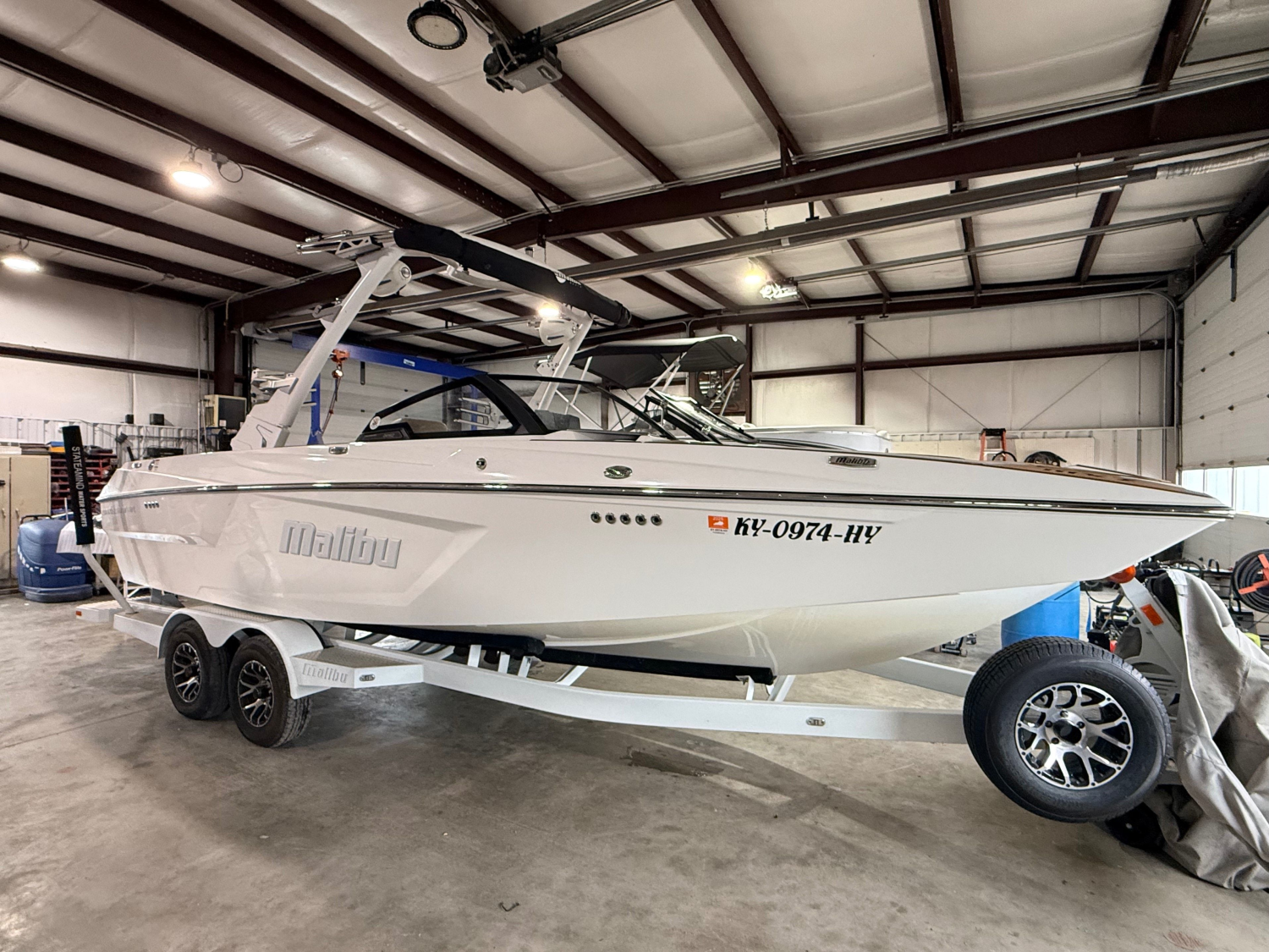 2022 Malibu Wakesetter 24MXZ