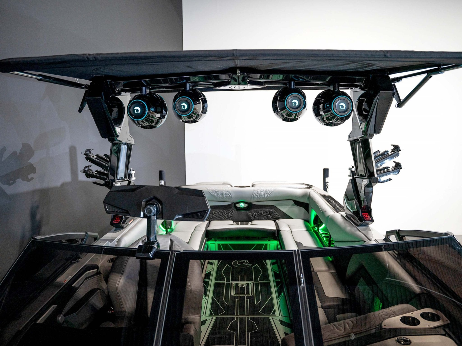 2024 Centurion Boats Ri265