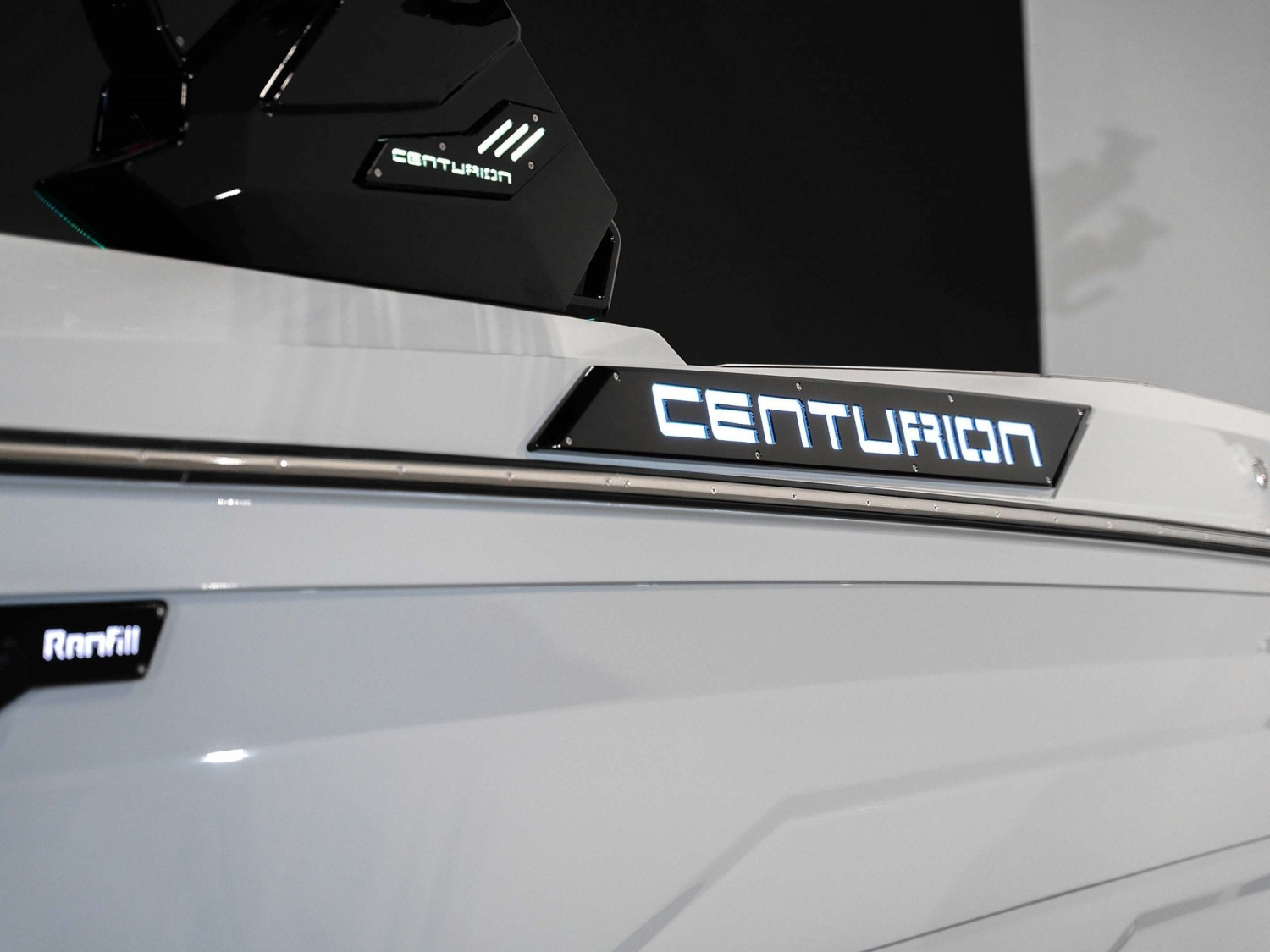 2024 Centurion Boats Ri265