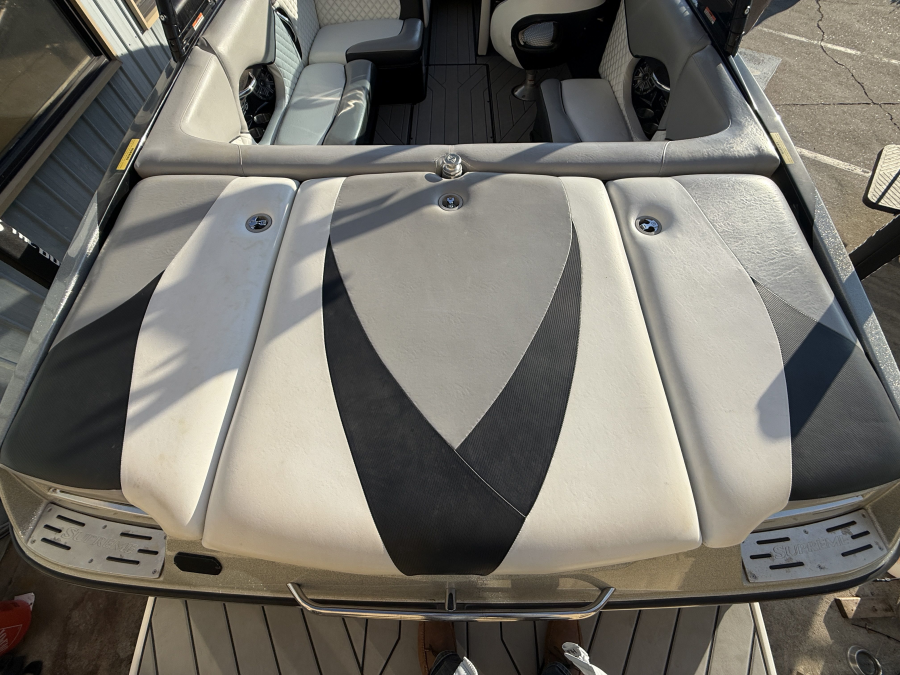 2012 Supreme Boats V226 for sale in Buford, Georgia