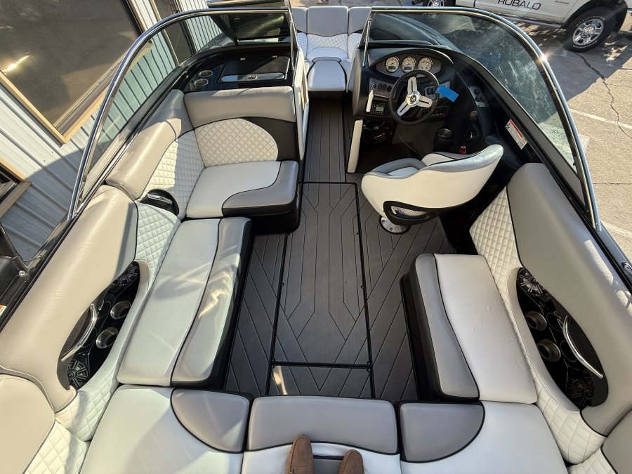 2012 Supreme Boats V226 for sale in Buford, Georgia