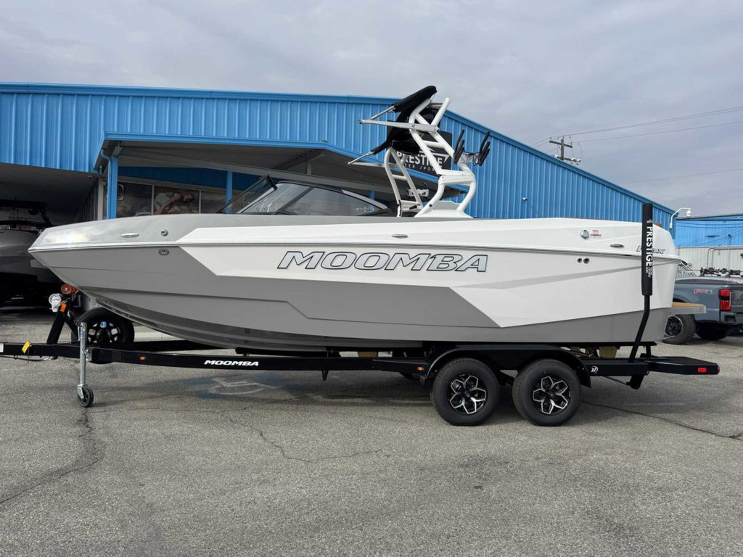 2026 MOOMBA Max