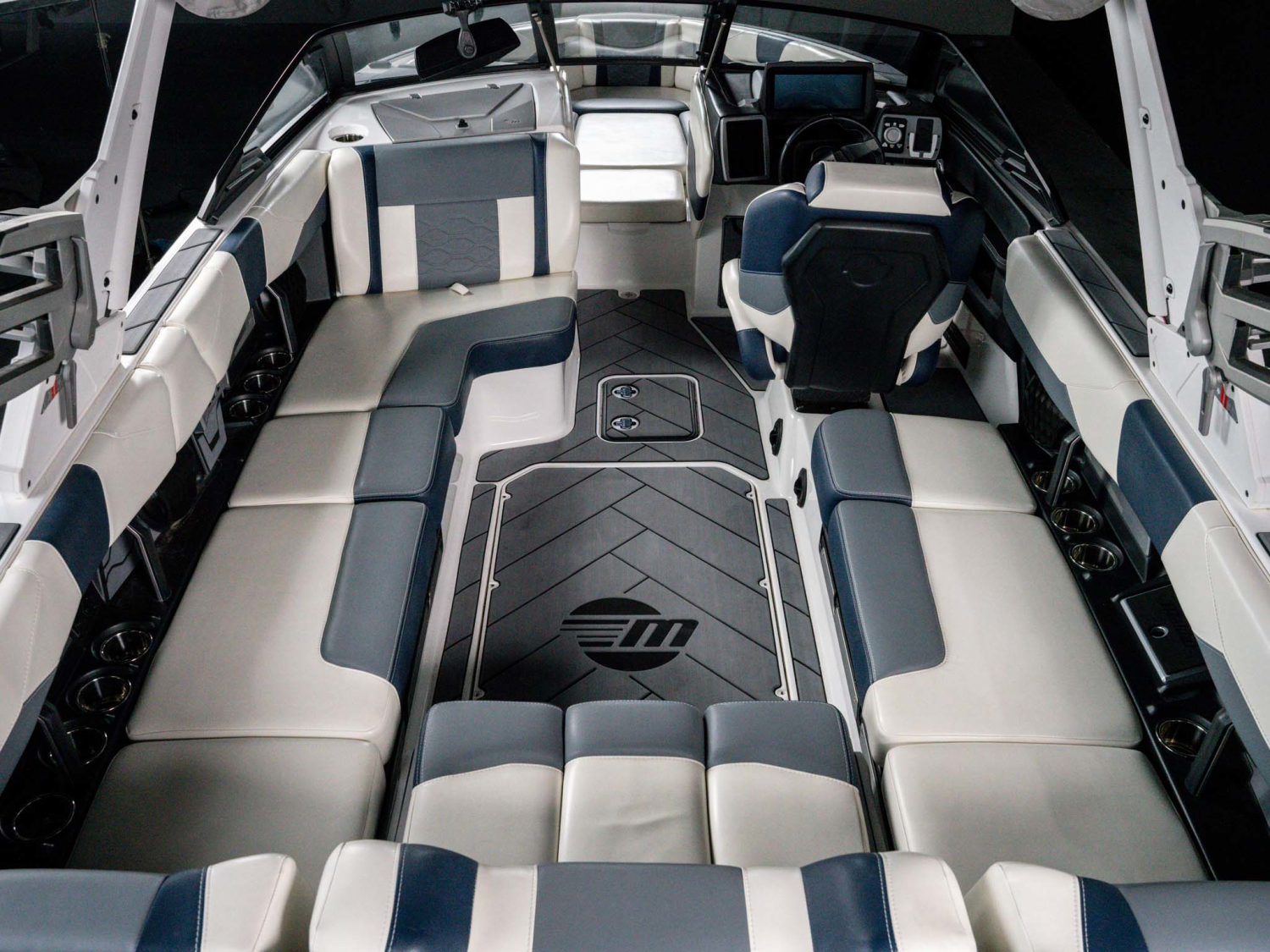 2024 Malibu Boats 23LSV