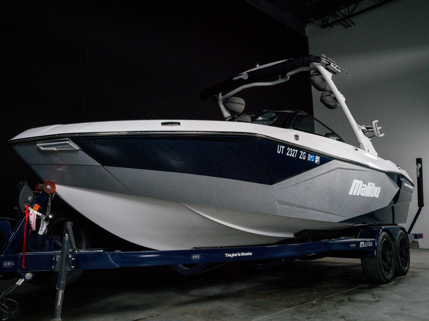 2024 Malibu Boats 23LSV